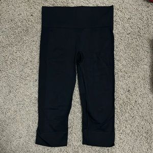 Lululemon cropped leggings